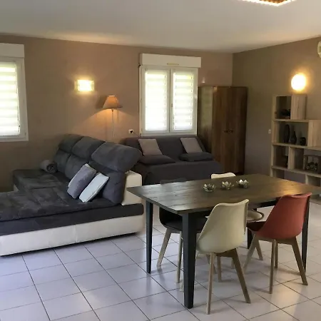 Feriehus Le Floal Dienville